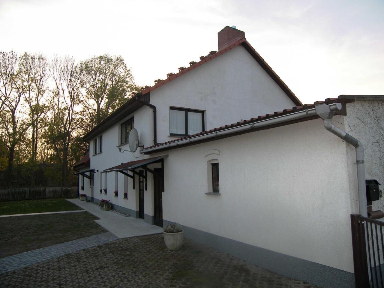 Ferienwohnung Im Haus Lutow Екстериор снимка