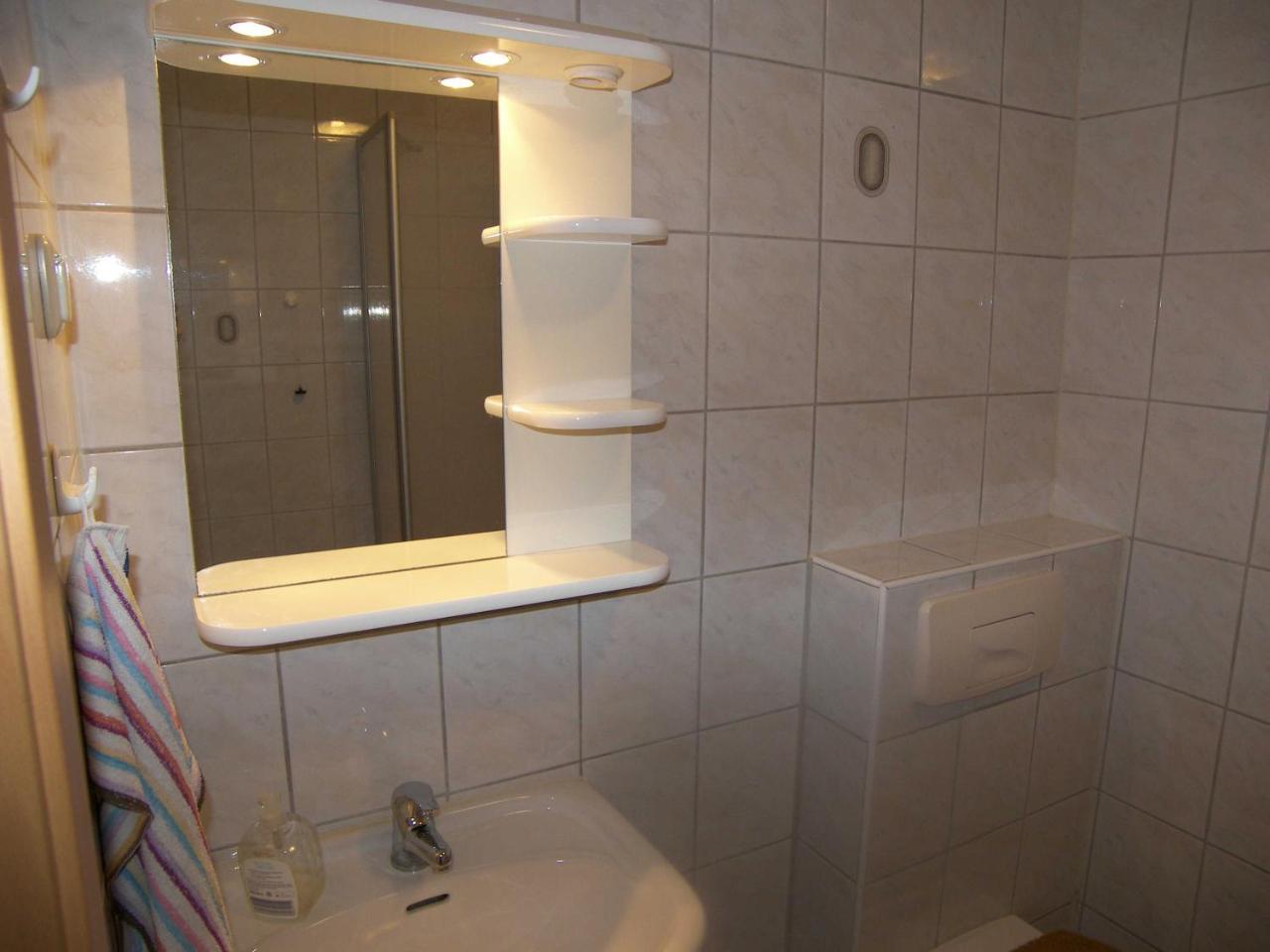 Ferienwohnung Im Haus Lutow Екстериор снимка