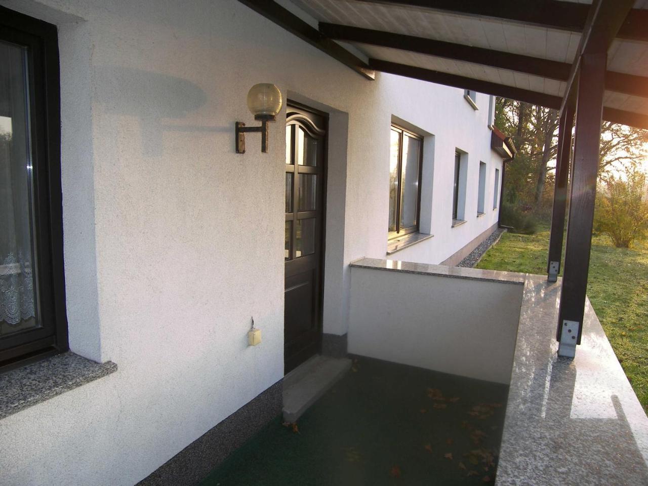 Ferienwohnung Im Haus Lutow Екстериор снимка